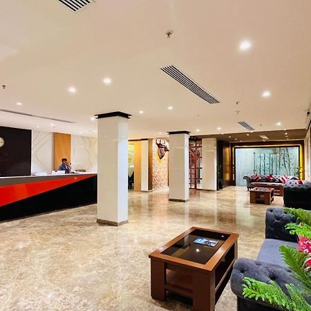 Sargawa The Palace Resort アンビカプル エクステリア 写真